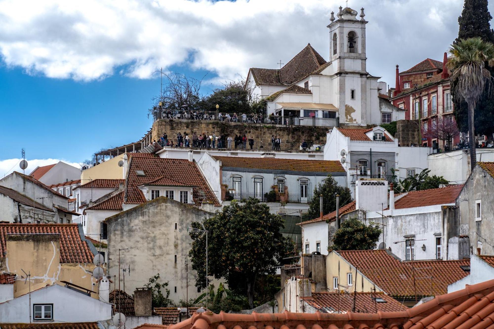 Alfama Terrace 360º - Private Terrace With Exceptional River View With A/C! Lissabon Buitenkant foto